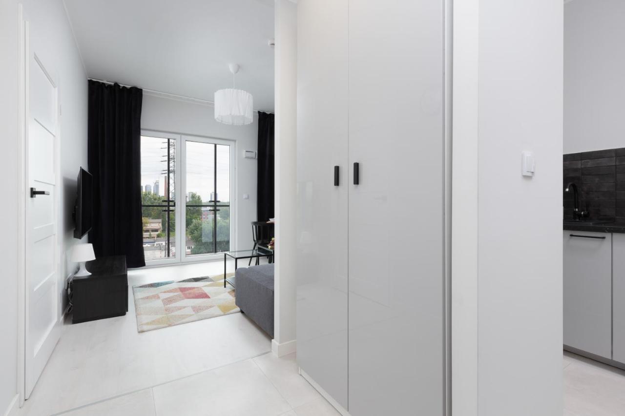 Business Center Apartments Warsaw Wola By Noclegi Renters Luaran gambar