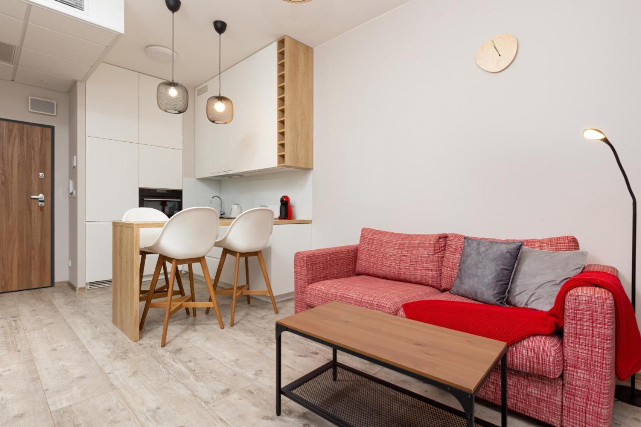 Business Center Apartments Warsaw Wola By Noclegi Renters Luaran gambar