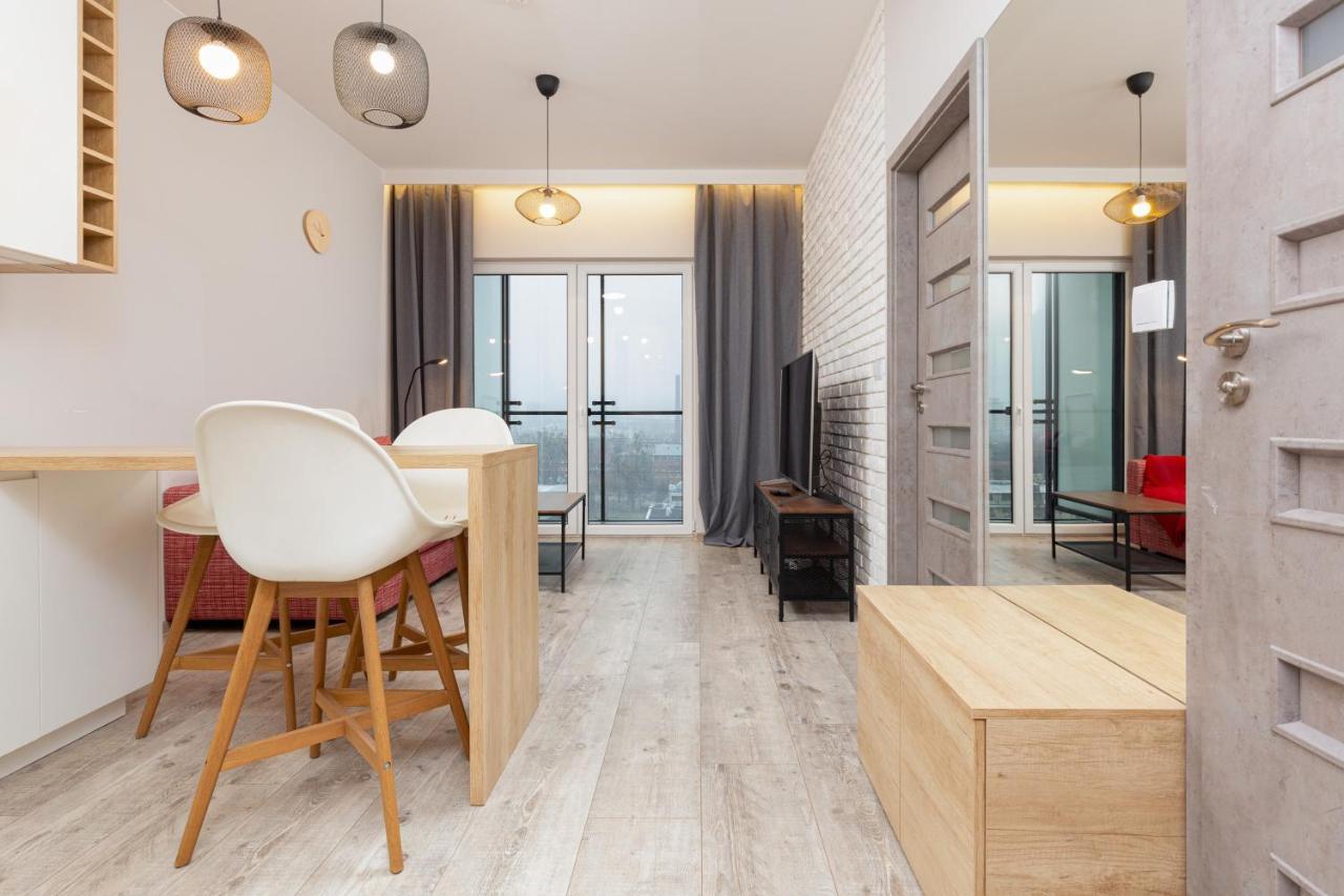 Business Center Apartments Warsaw Wola By Noclegi Renters Luaran gambar