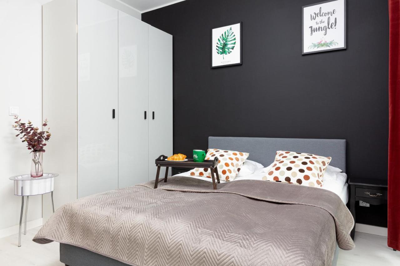 Business Center Apartments Warsaw Wola By Noclegi Renters Luaran gambar